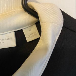 Women’s dress. Size medium. Beautiful black and white cocktail